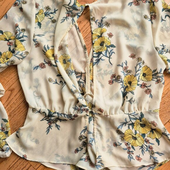 Forever 21 Contemporary Floral Blouse Large - Picture 8 of 14